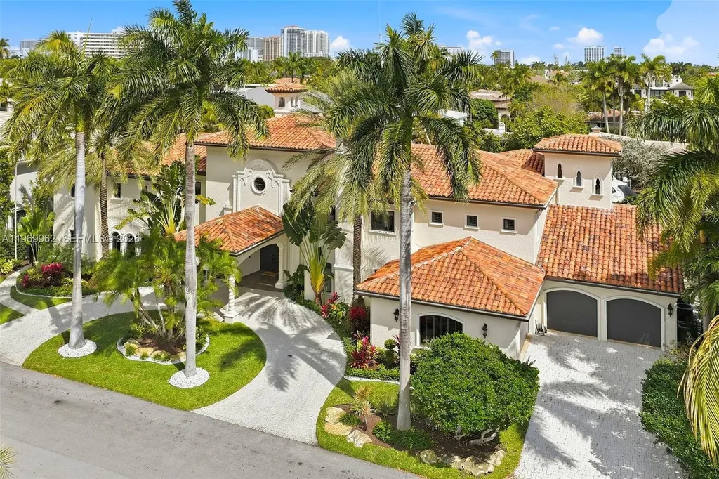 628 Coral Way Fort Lauderdale FL 33301