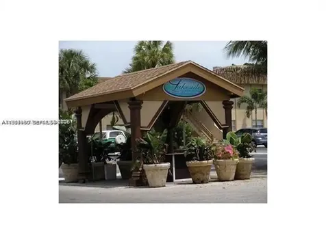 2530 NW 39th Way Lauderdale Lakes FL 33311