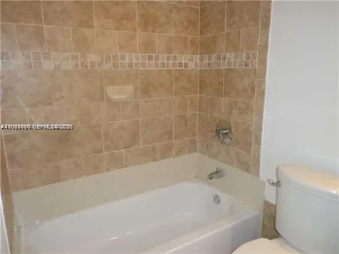2530 NW 39th Way Lauderdale Lakes FL 33311