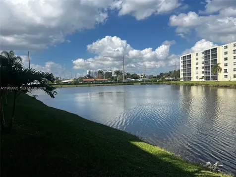 301 SE 3rd Street Dania FL 33004