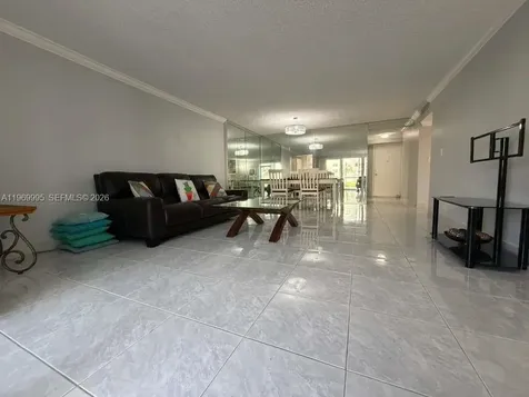 301 SE 3rd Street Dania FL 33004