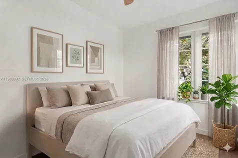1009 Meridian Avenue Miami Beach FL 33139
