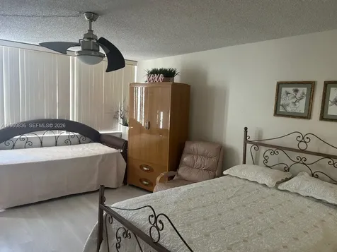 900 Saint Charles Place Pembroke Pines FL 33026