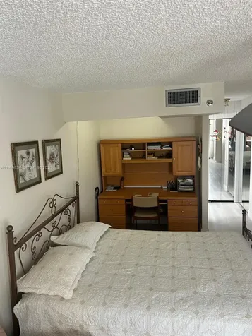 900 Saint Charles Place Pembroke Pines FL 33026