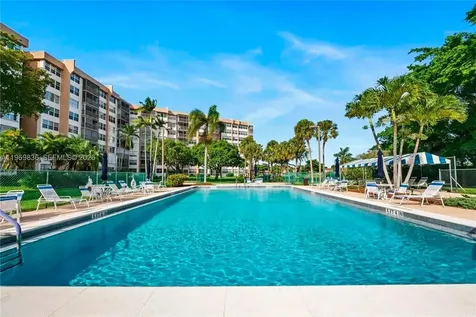 900 Saint Charles Place Pembroke Pines FL 33026