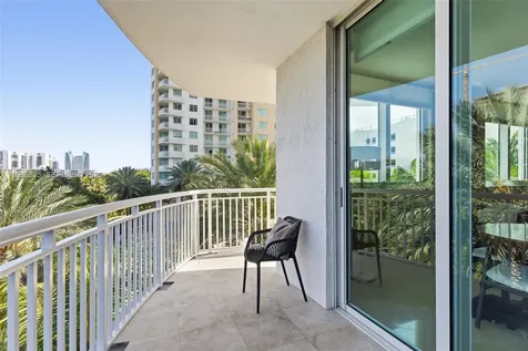 1745 E Hallandale Beach Boulevard Hallandale Beach FL 33009