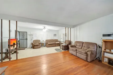 890 NE 138th Street North Miami FL 33161