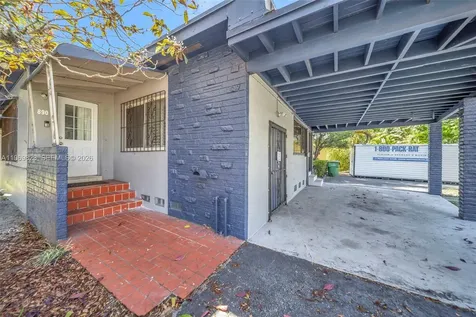 890 NE 138th Street North Miami FL 33161