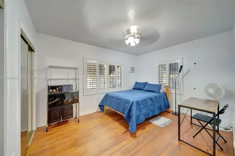 890 NE 138th Street North Miami FL 33161