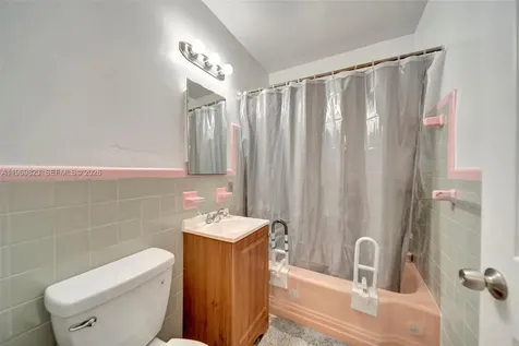 890 NE 138th Street North Miami FL 33161