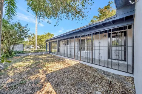890 NE 138th Street North Miami FL 33161