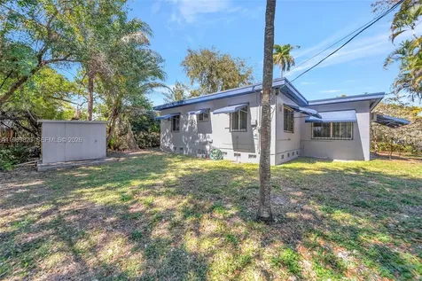 890 NE 138th Street North Miami FL 33161