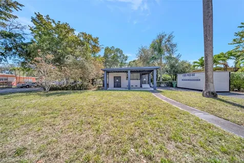 890 NE 138th Street North Miami FL 33161