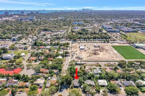 890 NE 138th Street North Miami FL 33161