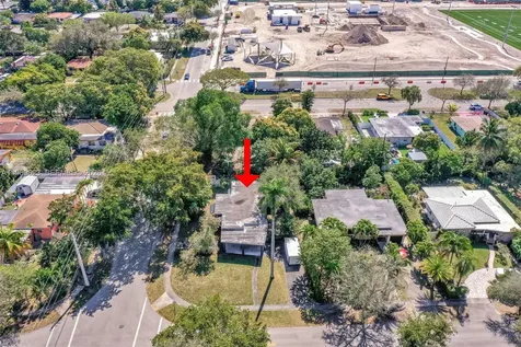 890 NE 138th Street North Miami FL 33161