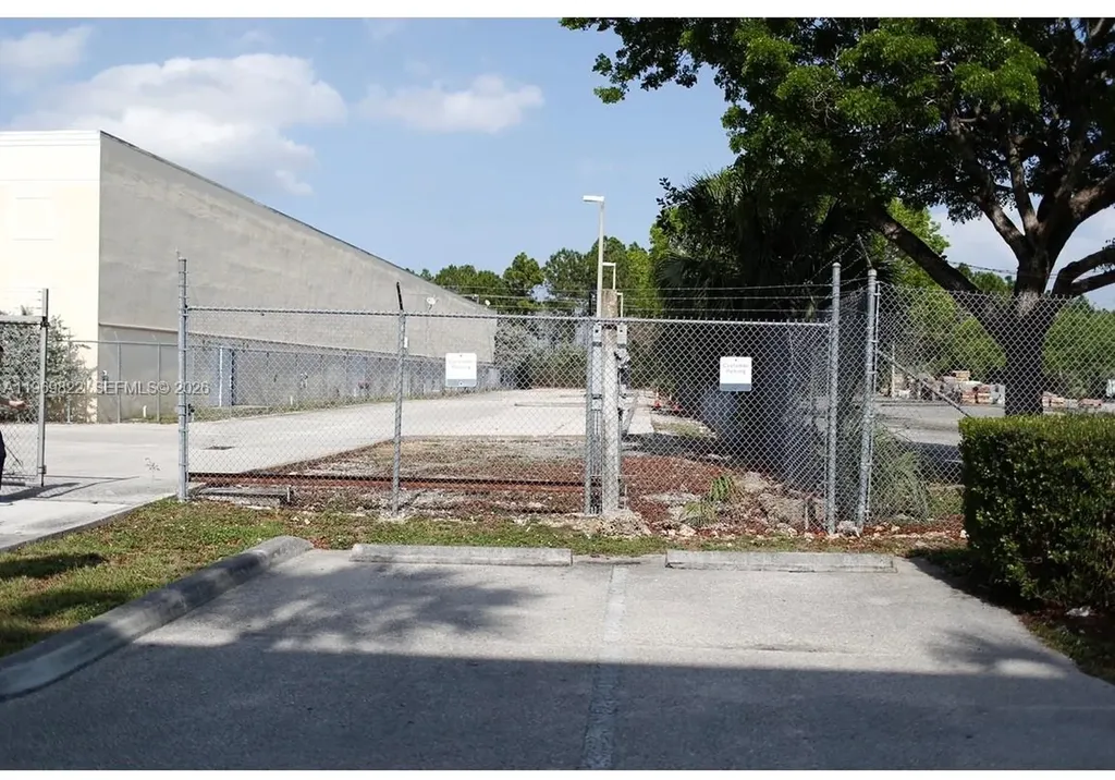 12605 SW 134th Court Miami FL 33186