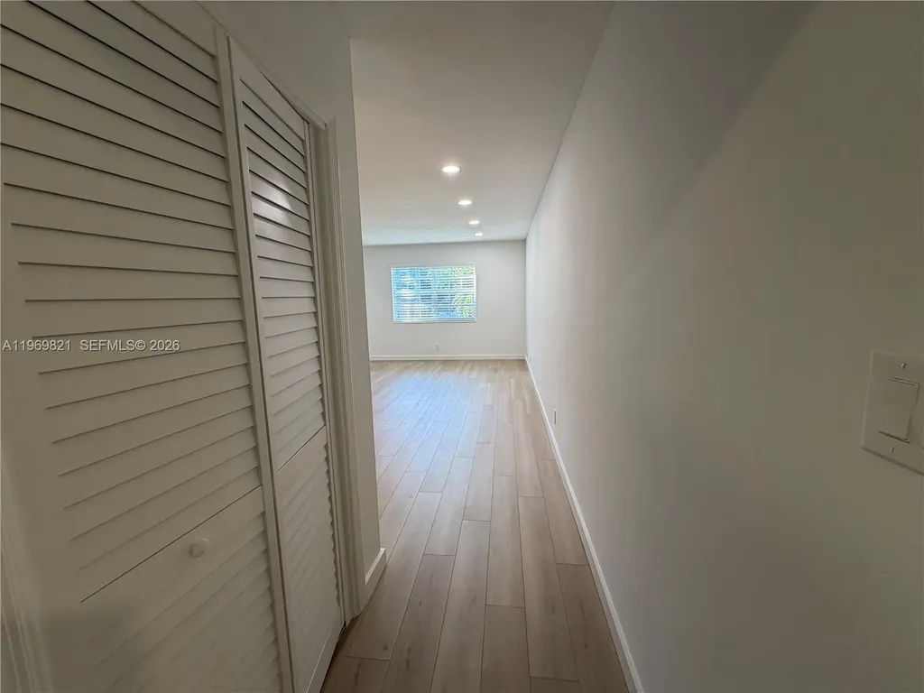 2426 SE 17th Causeway Fort Lauderdale FL 33316