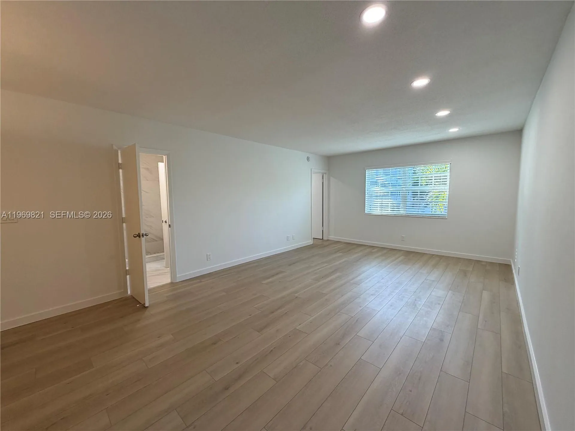 2426 SE 17th Causeway Fort Lauderdale FL 33316