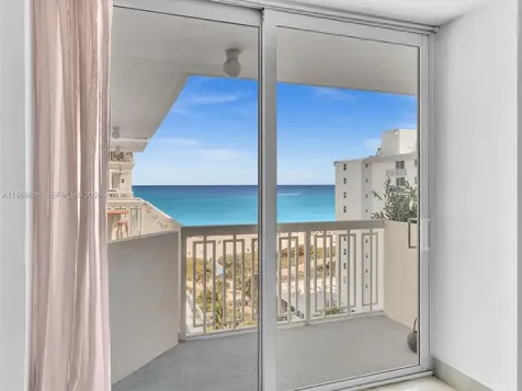 401 Ocean Drive Miami Beach FL 33139