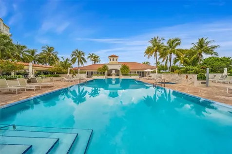 20000 E Country Club Drive Aventura FL 33180