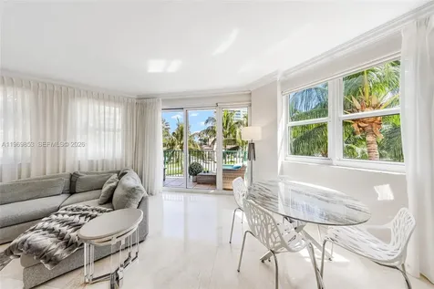 20000 E Country Club Drive Aventura FL 33180