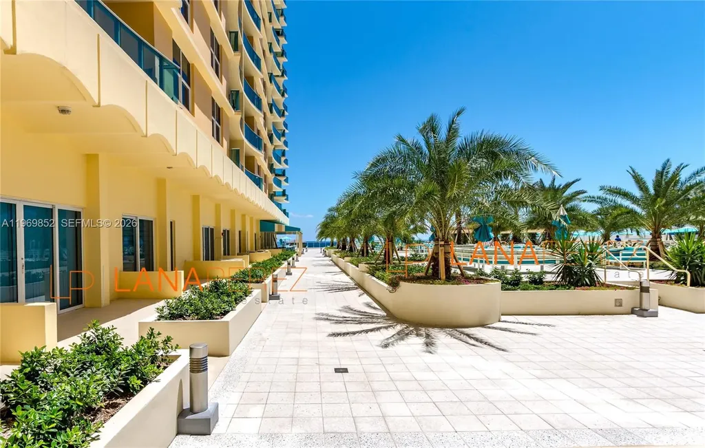 2501 S Ocean Drive Hollywood FL 33019