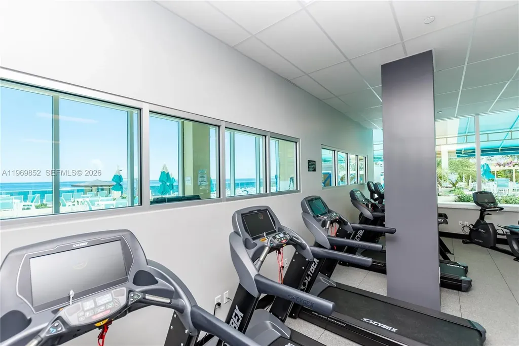 2501 S Ocean Drive Hollywood FL 33019