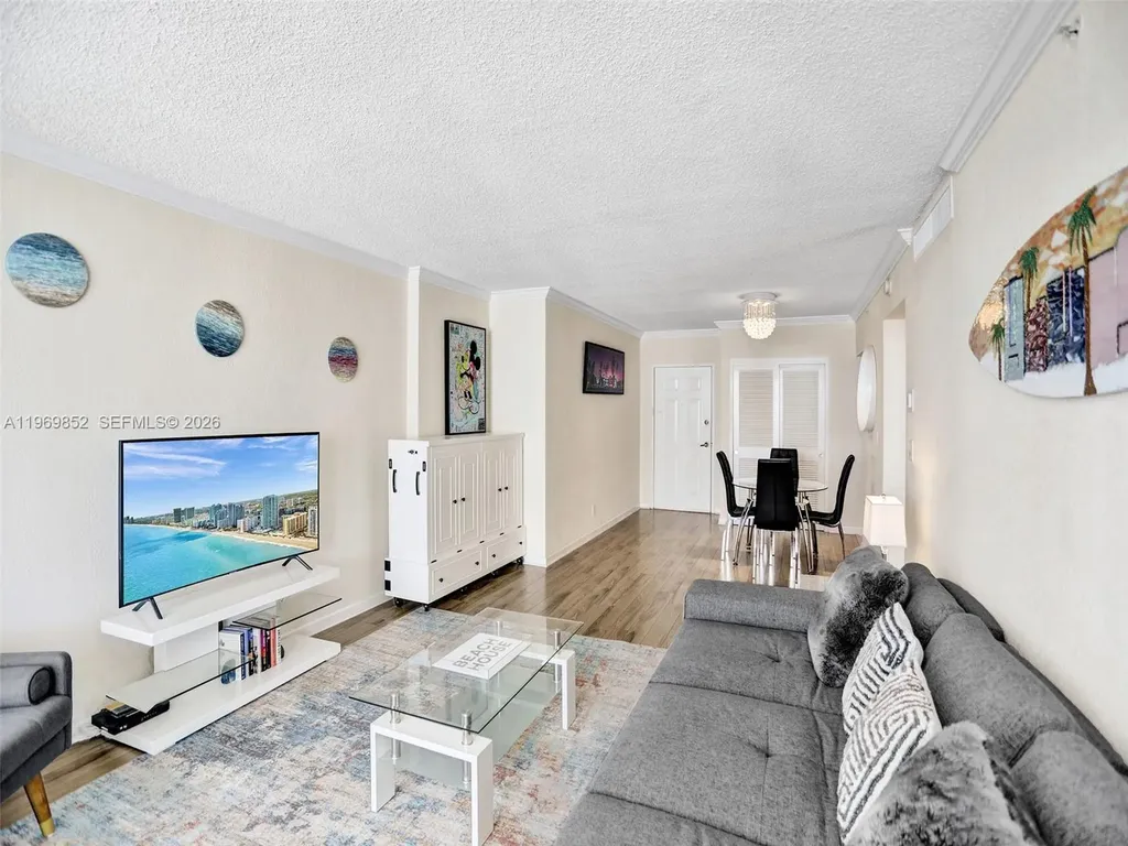 2501 S Ocean Drive Hollywood FL 33019