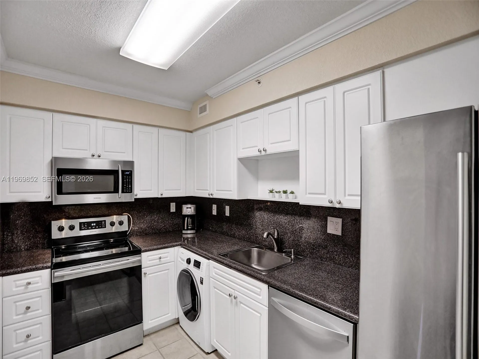 2501 S Ocean Drive Hollywood FL 33019