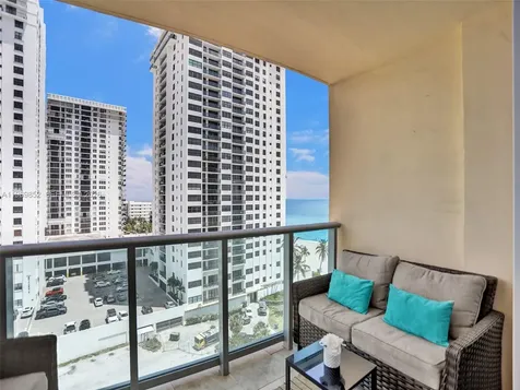 2501 S Ocean Drive Hollywood FL 33019