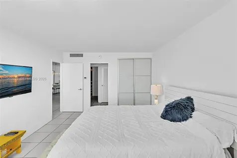 5161 Collins Avenue Miami Beach FL 33140