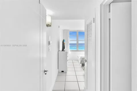 5161 Collins Avenue Miami Beach FL 33140