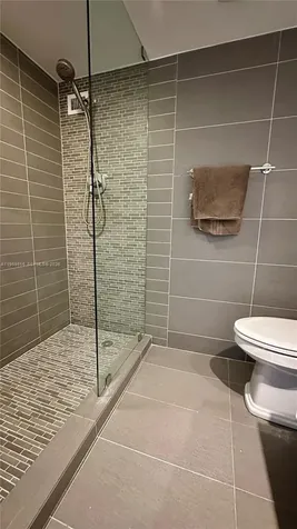 5161 Collins Avenue Miami Beach FL 33140