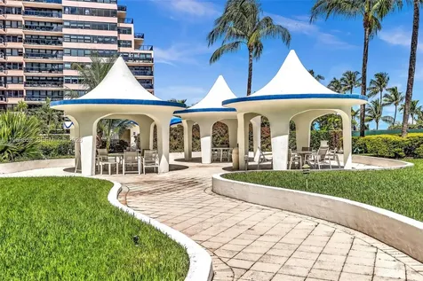 5161 Collins Avenue Miami Beach FL 33140
