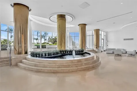 5161 Collins Avenue Miami Beach FL 33140