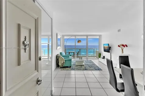 5161 Collins Avenue Miami Beach FL 33140