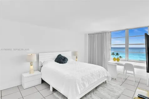 5161 Collins Avenue Miami Beach FL 33140
