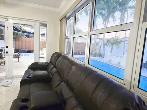 300 NW 77th Way Pembroke Pines FL 33024