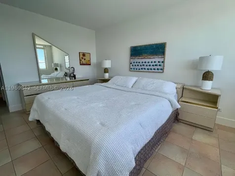 5005 Collins Avenue Miami Beach FL 33140