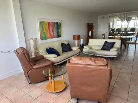 5005 Collins Avenue Miami Beach FL 33140