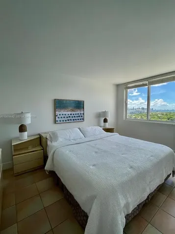 5005 Collins Avenue Miami Beach FL 33140