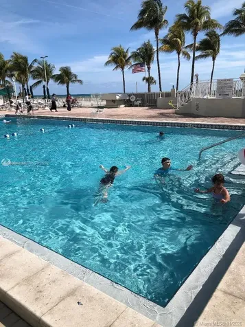 5005 Collins Avenue Miami Beach FL 33140