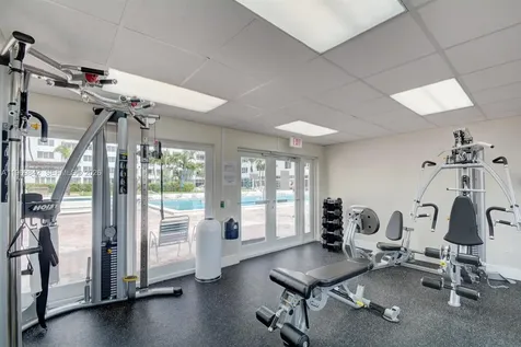 5005 Collins Avenue Miami Beach FL 33140
