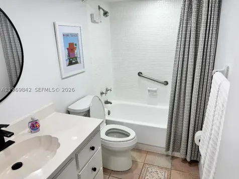 5005 Collins Avenue Miami Beach FL 33140
