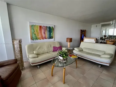 5005 Collins Avenue Miami Beach FL 33140