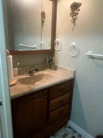 176 Cape Cod Circle Lake Worth FL 33467