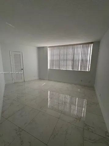3181 S Ocean Drive Hallandale Beach FL 33009