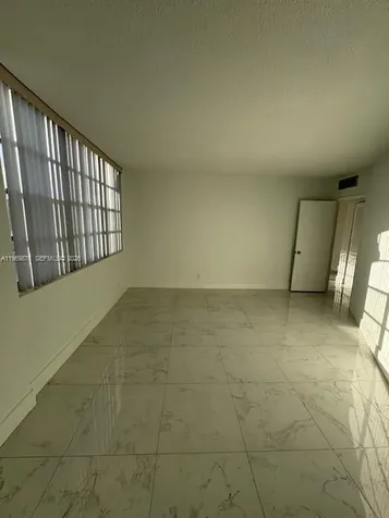 3181 S Ocean Drive Hallandale Beach FL 33009