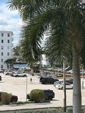 3181 S Ocean Drive Hallandale Beach FL 33009