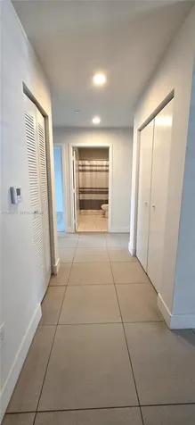 2535 NE 193rd Street Miami FL 33180